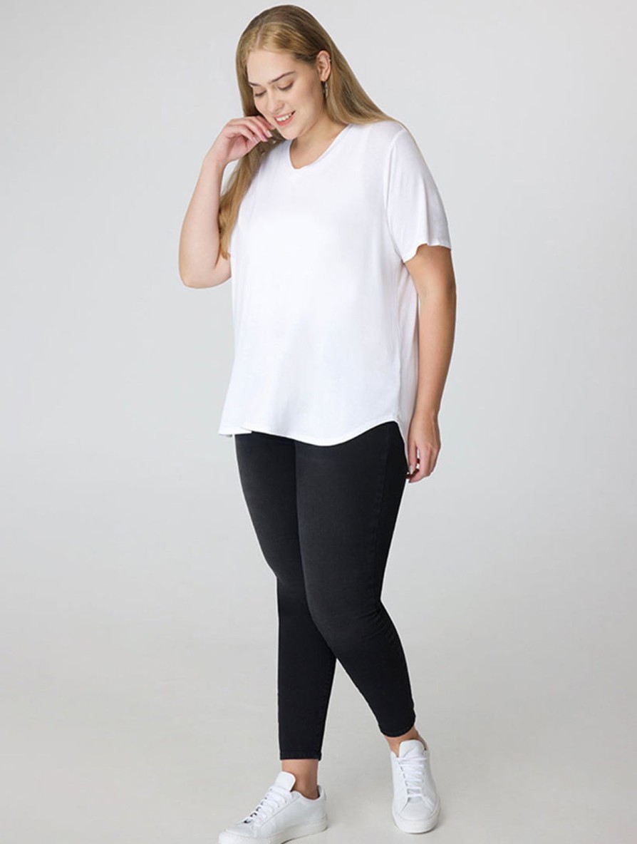 Women Redy | Short Sleeve V-Neck Tee