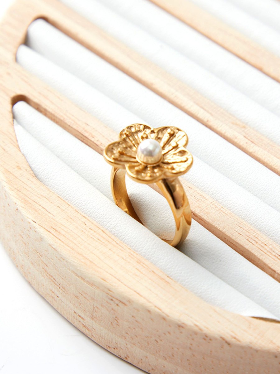 Accessories 89th + Madison | Pearl Floral Ring Gold