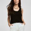 Women Daily Thread | Essential Scoop Neck Tank